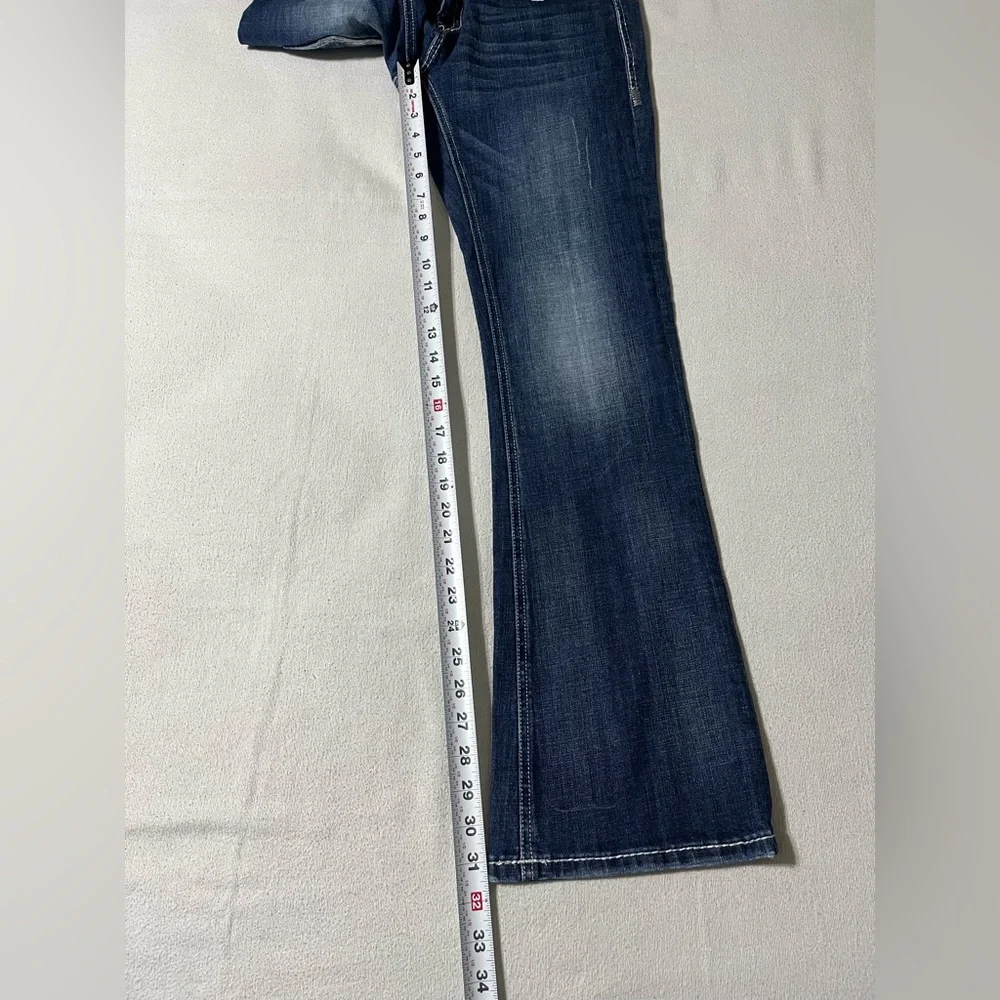 Rock & Roll Women’s 30x31.5‎ Rival Low Rise Boot Cut Cowgirl Distressed Jeans